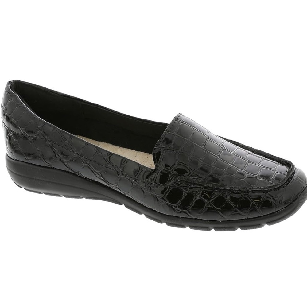 Loafer- 10WW- Easy-Spirit- New in Box
